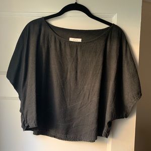 Jamie + the Jones blank canvas top